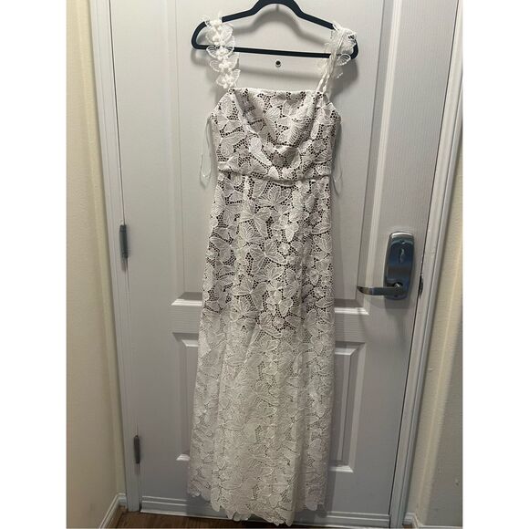 ELLIATT Symi Lace Maxi Dress In White Bridal Bachelorette 👗size S NWT$448 - Picture 11 of 13